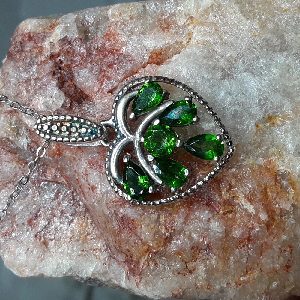 925 Genuine Chrome Diopside Heart Pendant And Chain. Price Is Firm. - Picture 5 of 8
